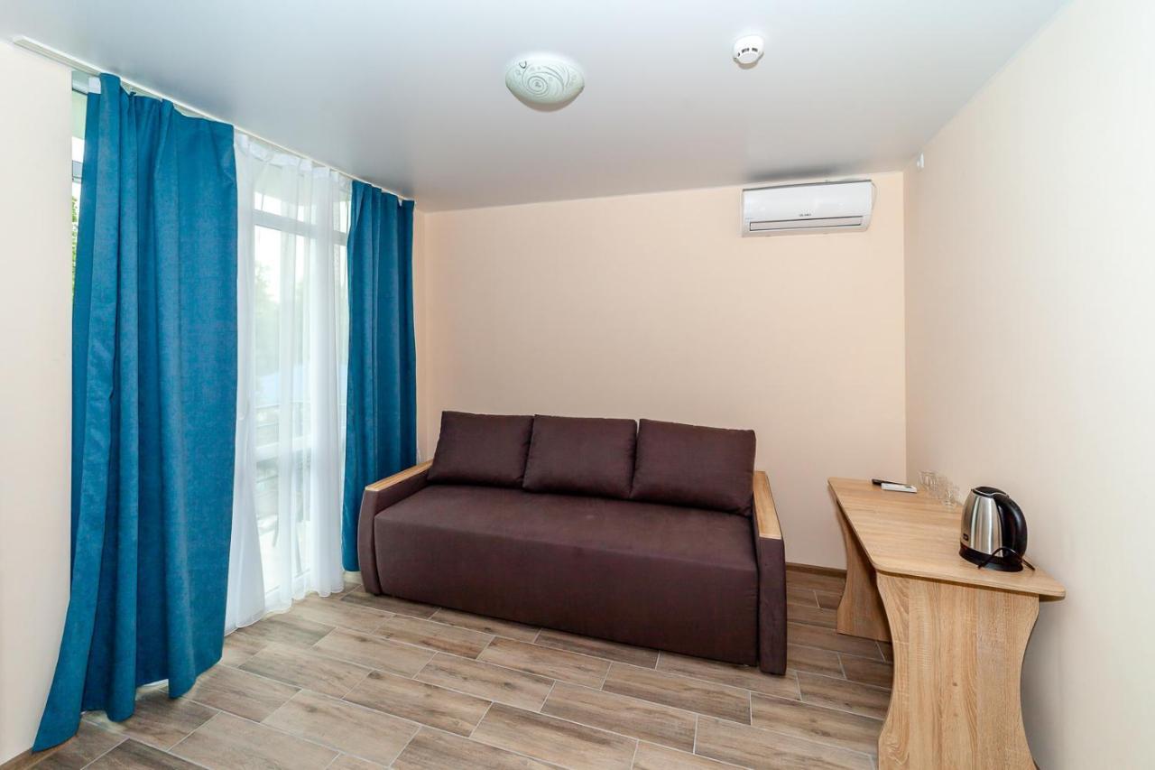Dolce Vita Resort Hotel Zaliznyy Havn Eksteriør billede