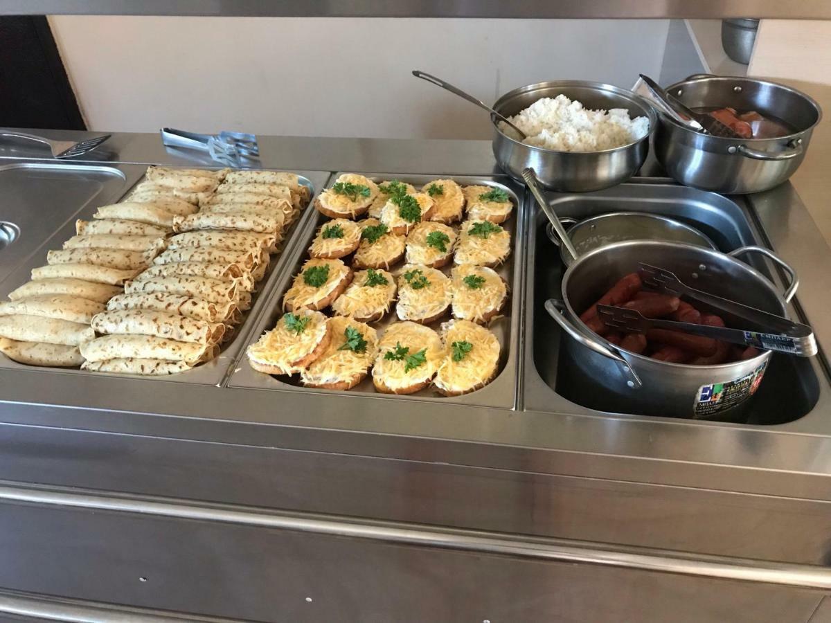 Dolce Vita Resort Hotel Zaliznyy Havn Eksteriør billede